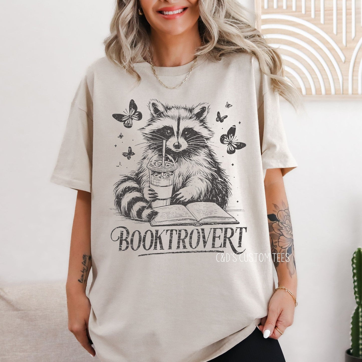 Booktrovert Graphic Tee